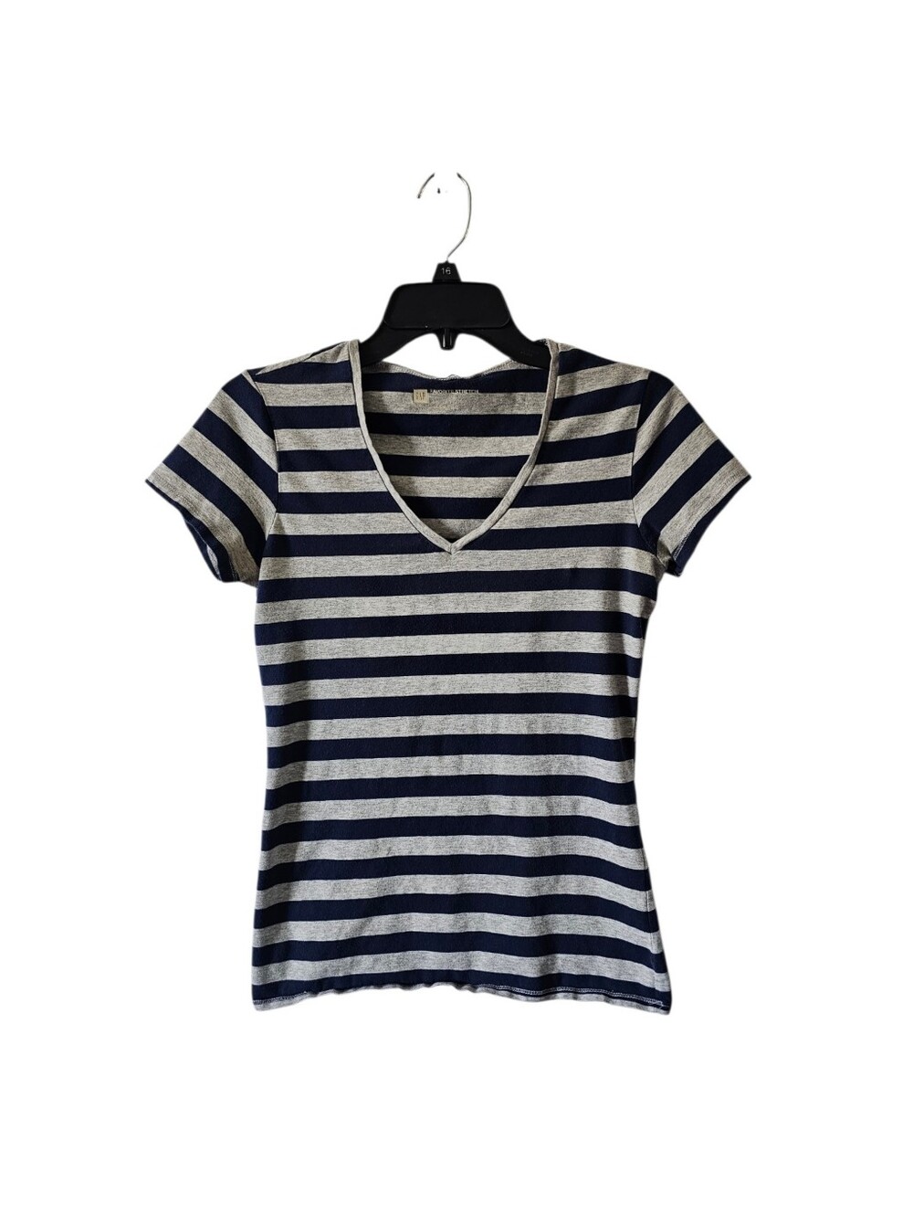 VTG 2007 Gap Favorite Stretch Striped V-Neck T-Shirt Womens M Gray Navy Blue Tee